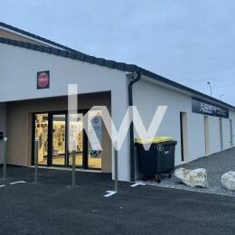 A Louer - Local Commercial d'environ 96.5 m2 limite Marne/Ardennes