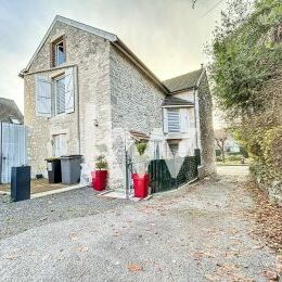 A VENDRE A VILLE EN TARDENOIS : Maison Type 5 